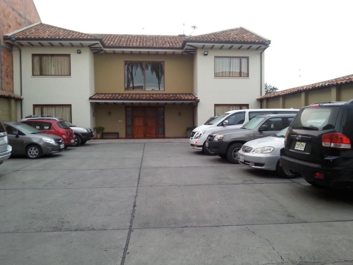 Hotel Calle Angosta Cuenca Exterior photo